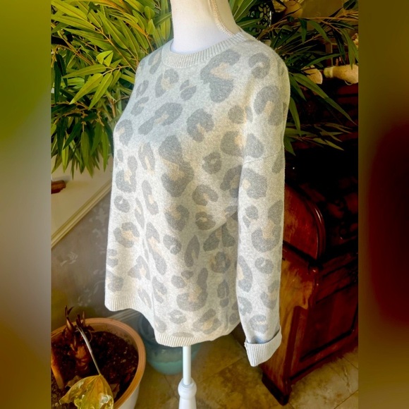 J Jill ladies crewneck sweater NWOT small long sleeves perfect condition - Picture 4 of 12